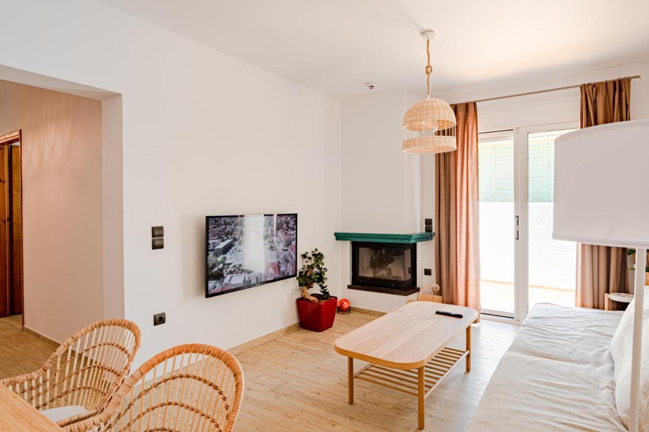 Villa Siora Agiolina 阿尔戈斯托利翁 外观 照片